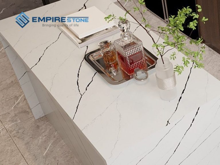 TOP 10 mẫu bàn ăn đá thạch anh ấn tượng nhất 2025