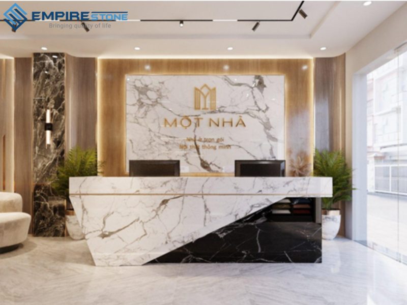 đá nhân tạo gốc thạch anh ốp showroom nội thất