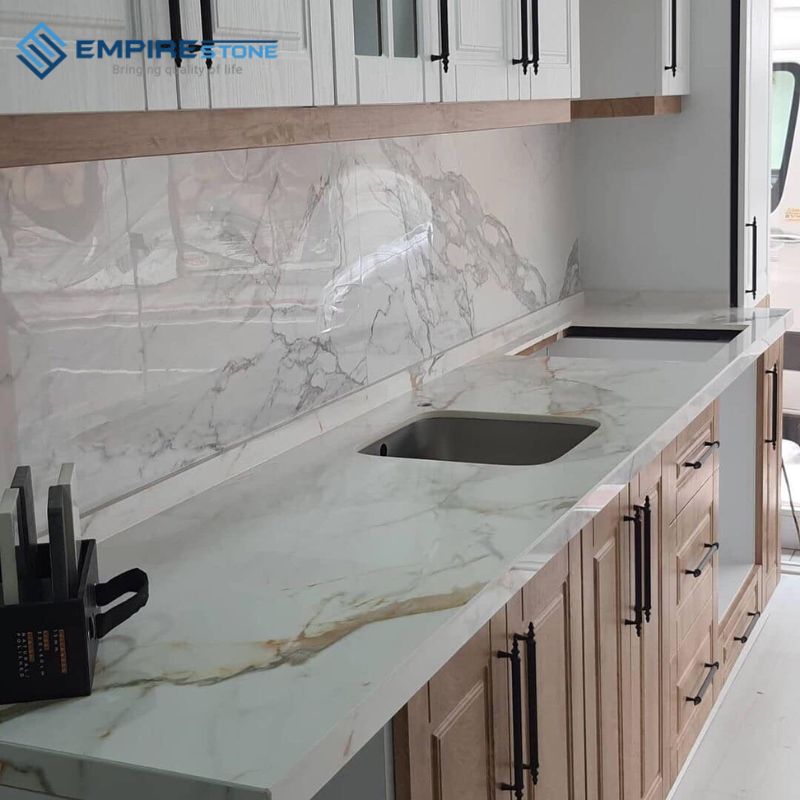 Lý do nên chọn đá quartz làm bàn đảo bếp đẹp, bền và hiện đại đá quartz làm bàn đảo bếp